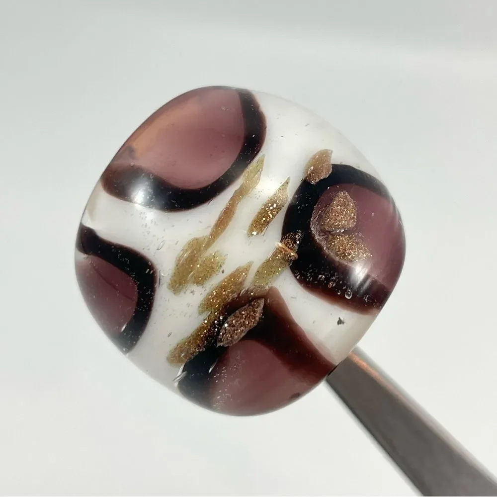 Stunning White Hand Blown Glass Ring Amethyst Color and Gold Retro Chunky 6.5
